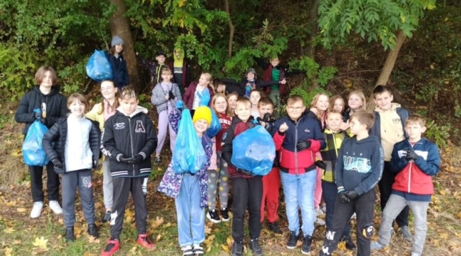 IV edycja akcji "Sprzątamy dla Polski"